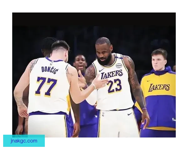 勒布朗队vs全明星强敌巅峰对决引爆赛场荣耀之夜篮球盛宴来临