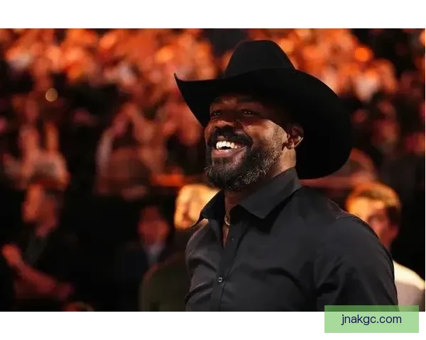 UFC琼斯对决蜘蛛人谁才是终极格斗王者之战历史巅峰对抗全面解析