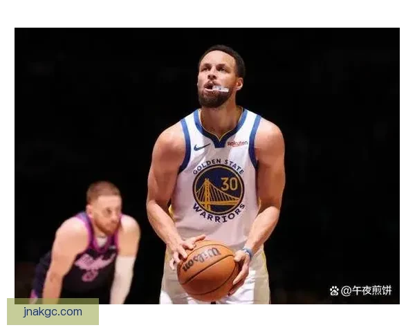 勇士对决爵士G4攻防博弈库里领衔关键时刻定胜负走向系列赛天平